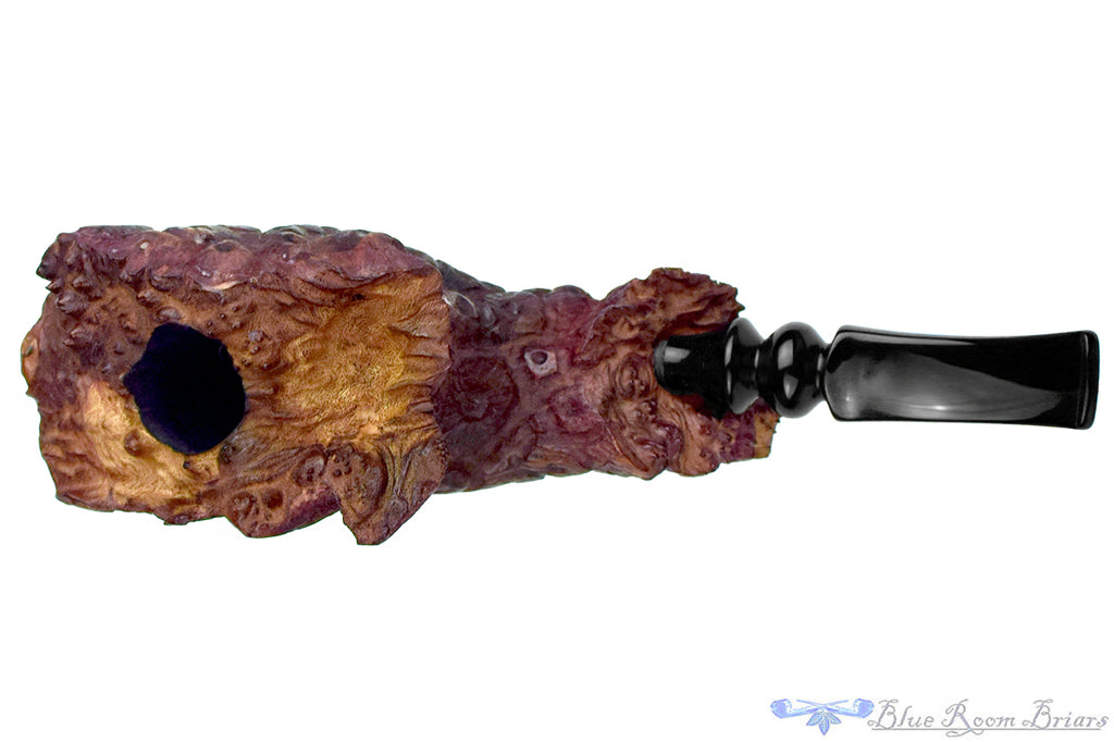 Blue Room Briars is proud to present this Justin Parker H.P. Lovecraft Themed Large Freehand Estate Pipe
