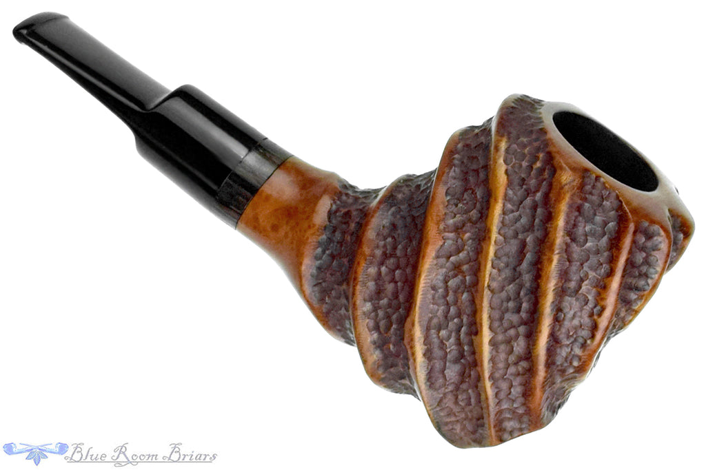 Blue Room Briars is proud to present this Justin Parker H.P. Lovecraft Themed Sculpted Billiard Sitter with Wood Estate Pipe