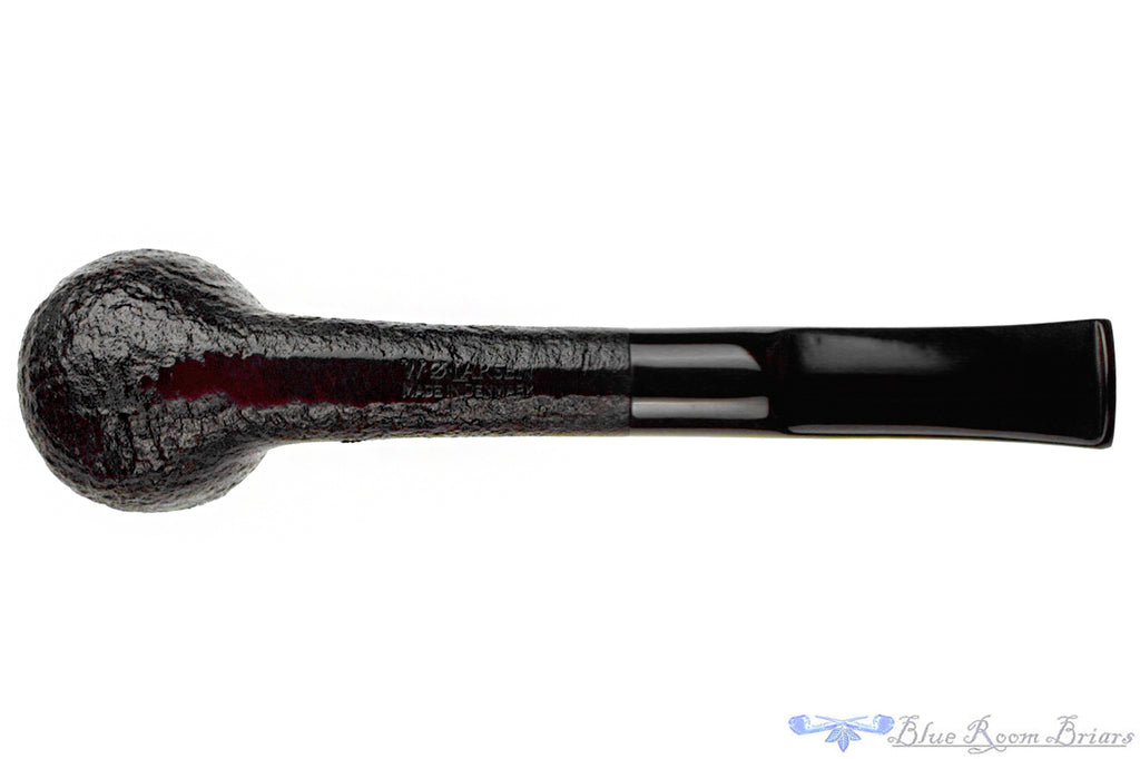 Blue Room Briars is proud to present this W.Ø. Larsen Sandblast Billiard Estate Pipe