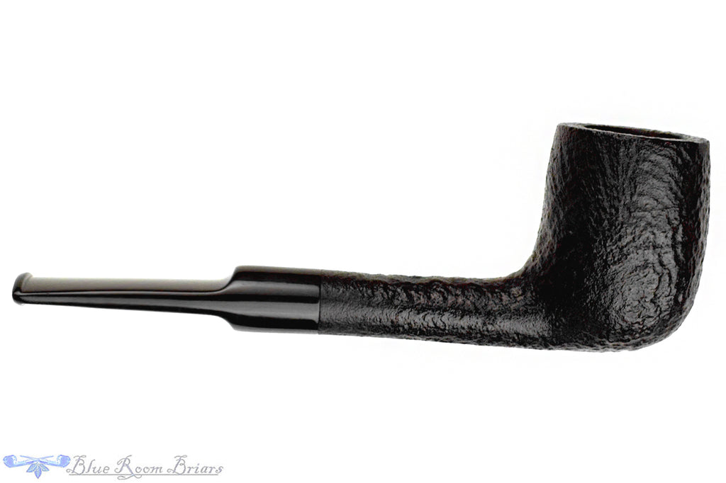 Blue Room Briars is proud to present this W.Ø. Larsen Sandblast Billiard Estate Pipe