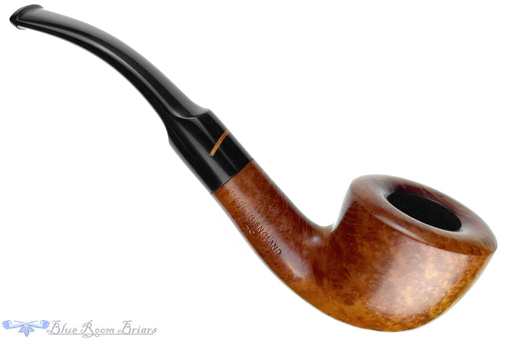 Blue Room Briar is proud to present this Comoy's Royal Guard 746 Bent Dublin Estate Pipe