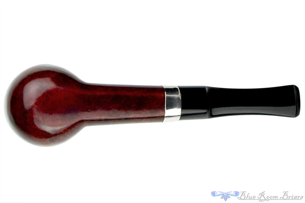 Blue Room Briars is proud to present this Charatan Belvedere Extra Large Billiard Sitter with Silver Estate Pipe