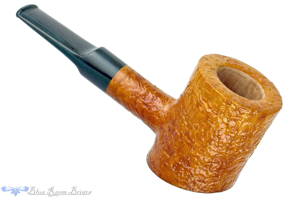 Blue Room Briars is proud to present this Todd Harris Sandblast Cherrywood with Jade Brindle