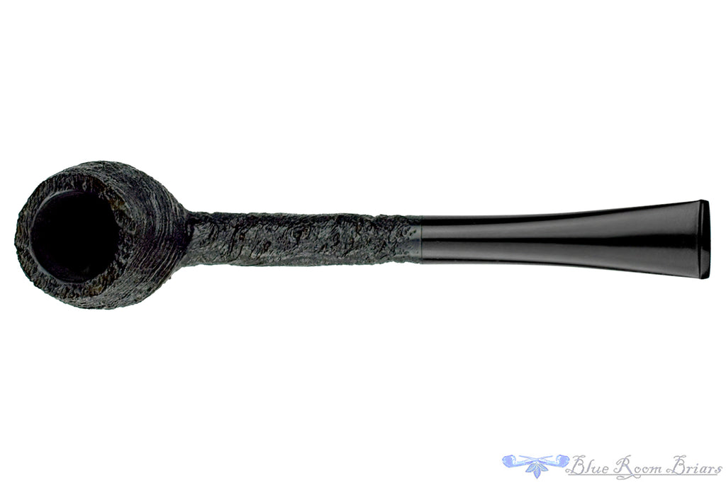 Blue Room Briars is proud to present this Yorgos Mitakidis Pipe 7123 Sandblast Strawberry Wood Billiard