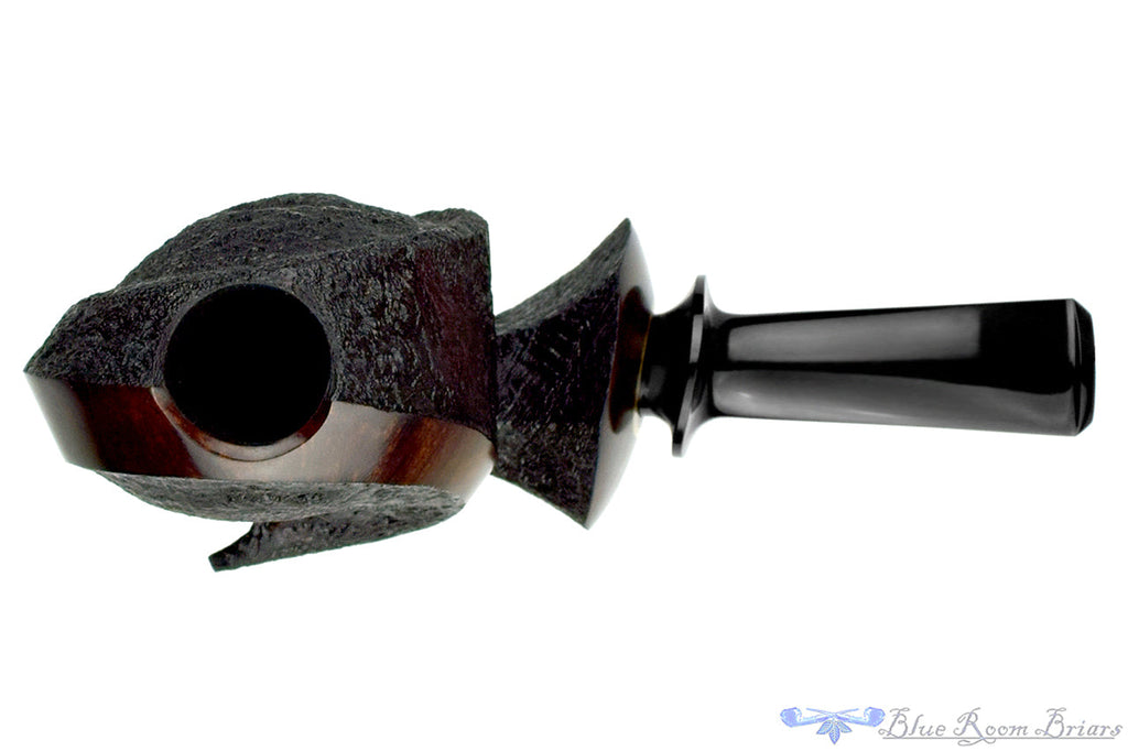 Blue Room Briars is proud to present this David Huber Pipe Large Bent Partial Blast Ram