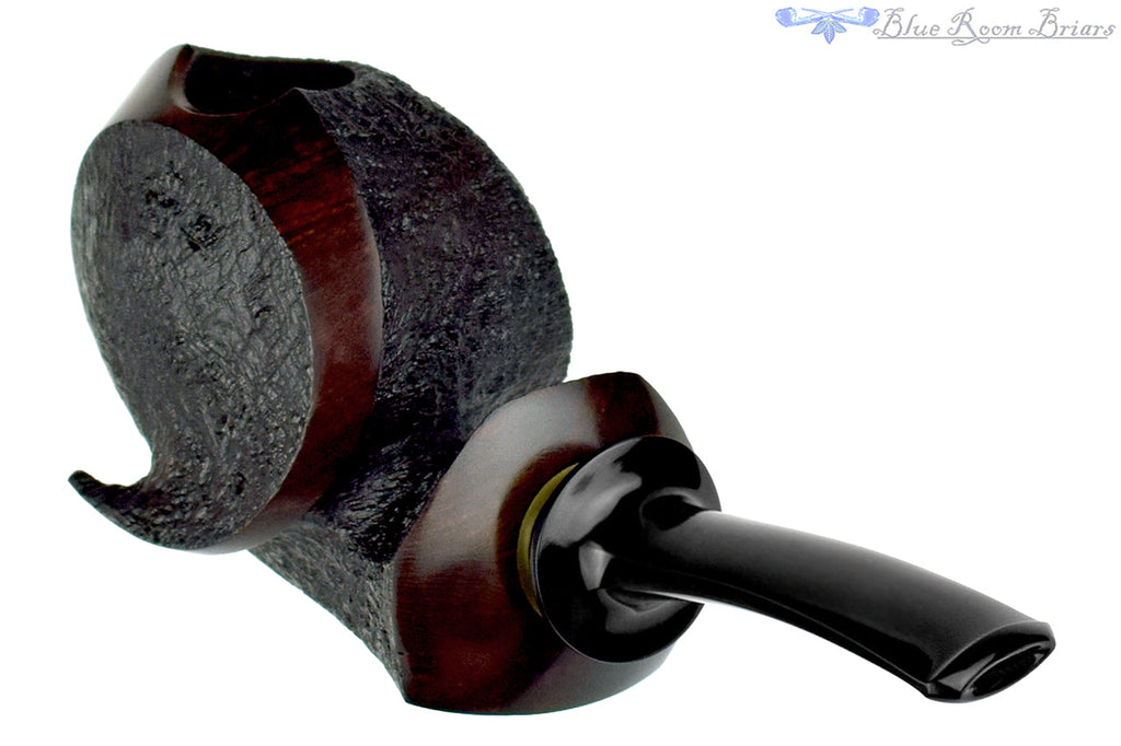 Blue Room Briars is proud to present this David Huber Pipe Large Bent Partial Blast Ram
