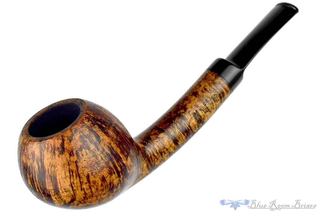 Blue Room Briars is proud to present this Chris Morgan Pipe Bent High-Contrast Satin Danish Apple