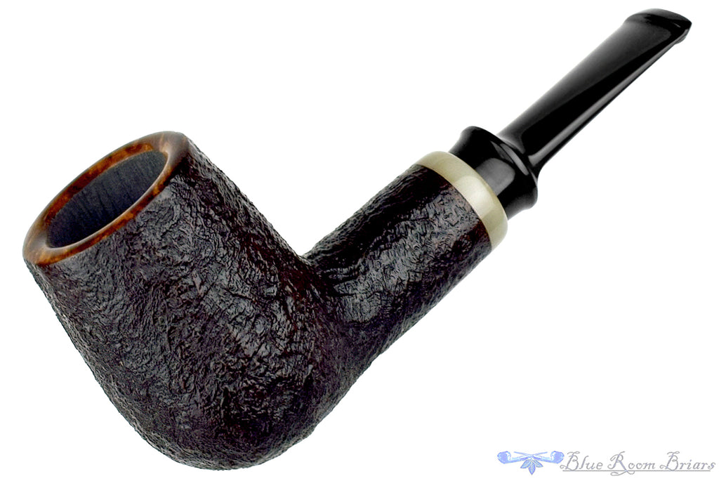 Blue Room Briars is proud to present this Jared Coles Pipe Sandblast Billiard with Horn