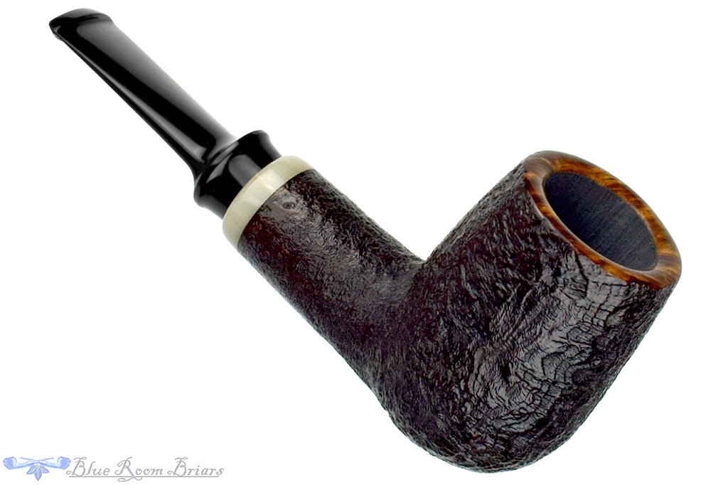 Blue Room Briars is proud to present this Jared Coles Pipe Sandblast Billiard with Horn