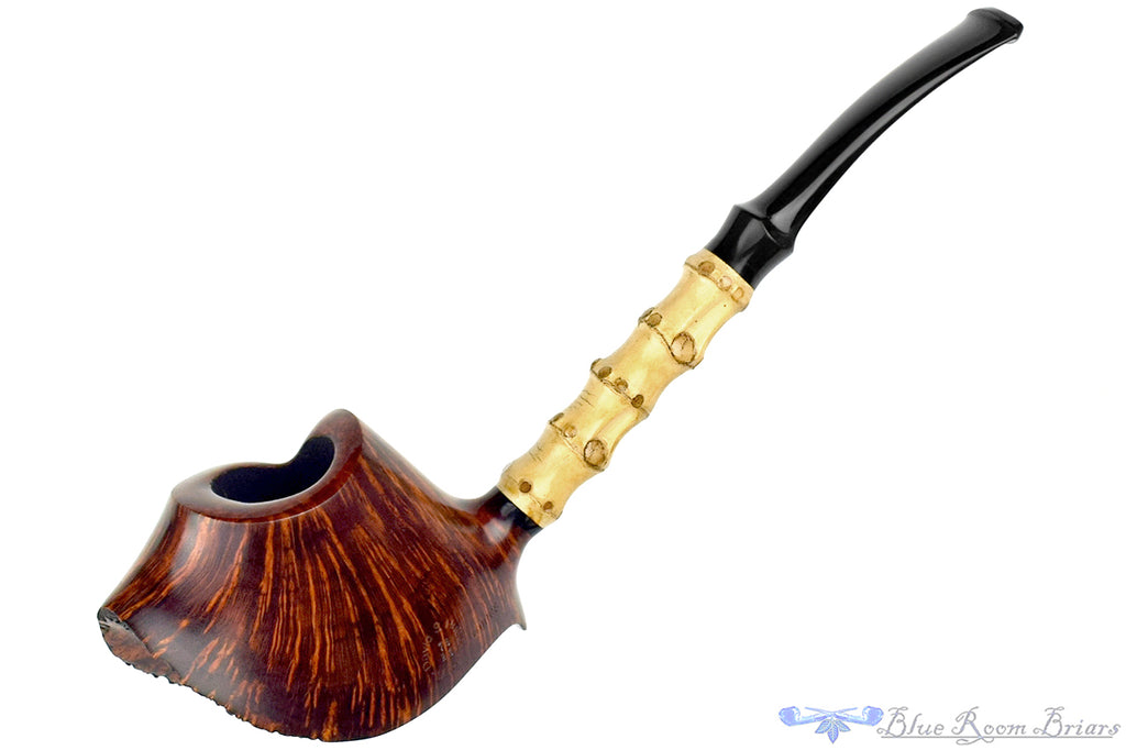 Blue Room Briars is proud to present this David Huber and Jesse Jones Collaboration Pipe Bent High-Contrast Freehand Sitter with Plateau and Bamboo