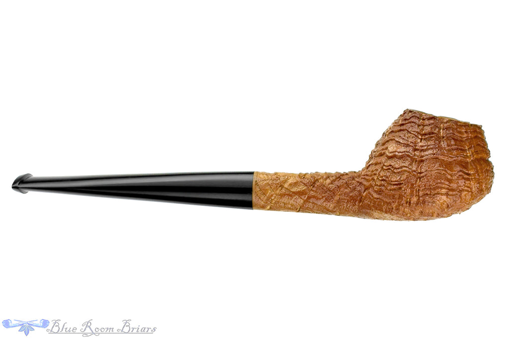 Blue Room Briars is proud to present this Yorgos Mitakidis Pipe 0124 Strawberry Wood Ring Blast Tomato Sitter