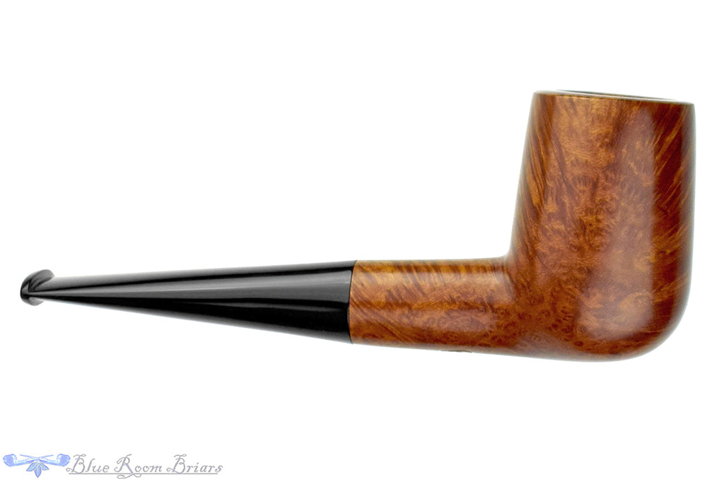 Blue Room Briars is proud to present this Charl Goussard Billiard Estate Pipe