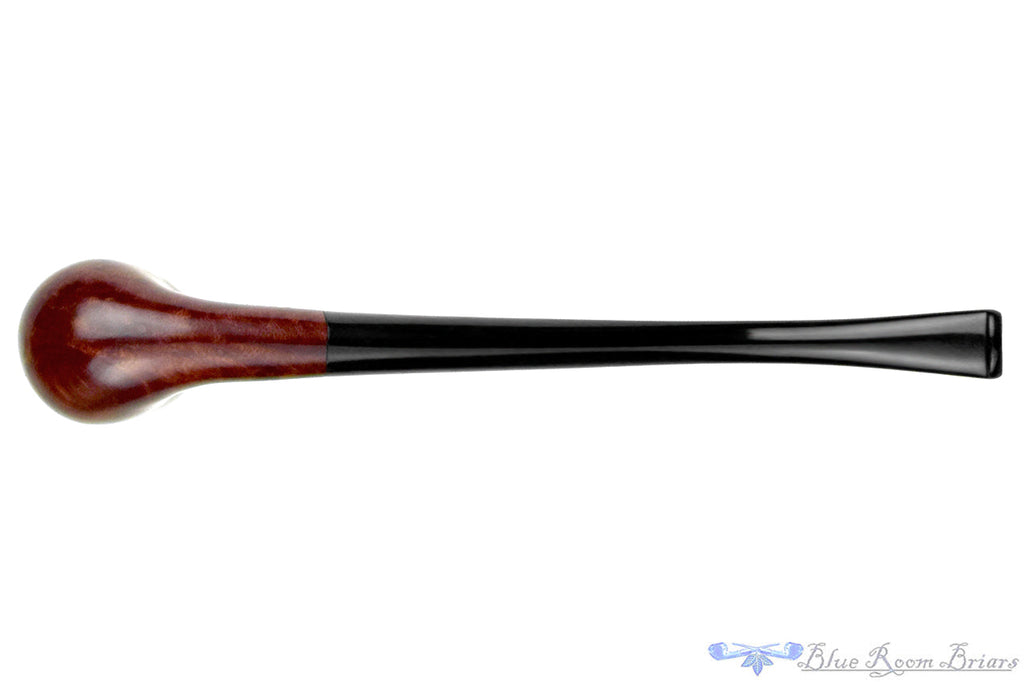 Blue Room Briars is proud to present this H.I.S. Bent Apple Demi-Warden Estate Pipe