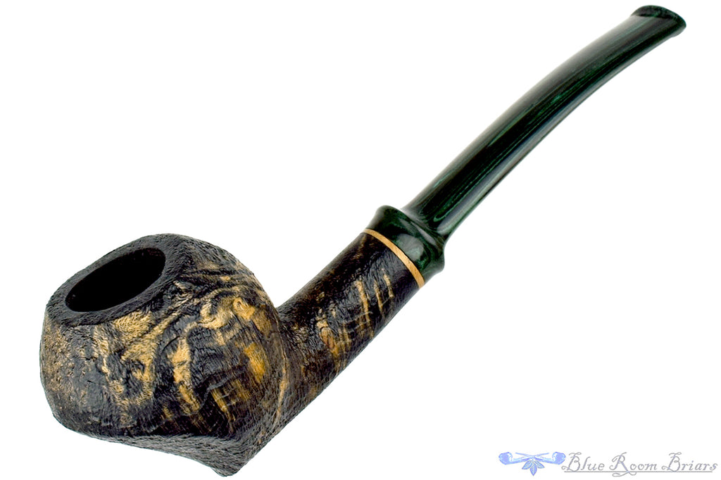 Blue Room Briars is proud to present this Sean Reum Pipe Bent High-Contrast Blast Acorn with Green Brindle