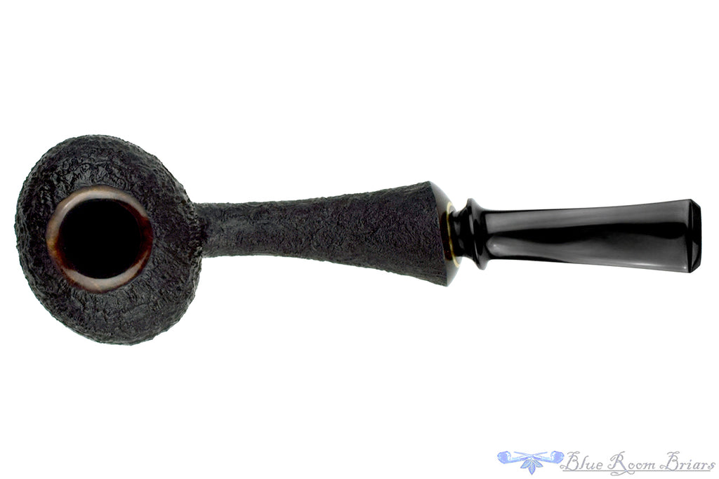 Blue Room Briars is proud to present this David Huber Pipe Bent Asymmetrical Tomato