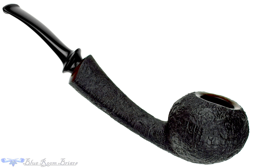 Blue Room Briars is proud to present this David Huber Pipe Bent Asymmetrical Tomato