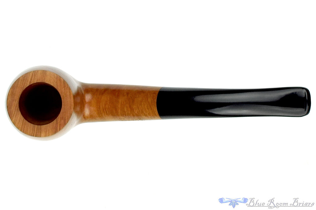 Blue Room Briars is proud to present this Genod Pipe Bent Billiard