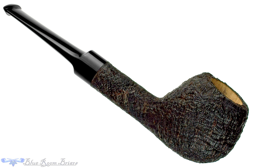 Blue Room Briars is proud to present this Vollmer & Nilsson Pipe Sandblast Brandy Apple