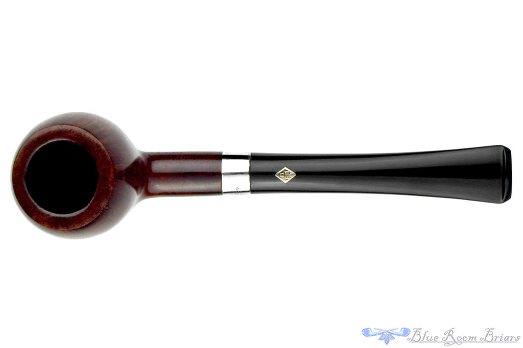 Blue Room Briars is proud to present this BBB Own Make 150 Apple Sitter with Silver Estate Pipe