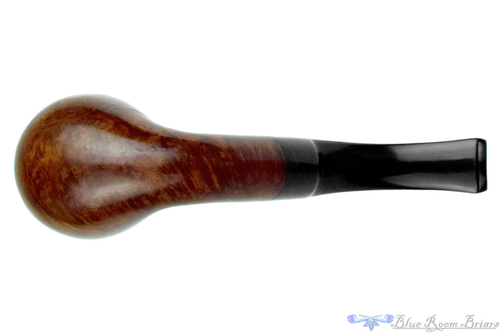 Blue Room Briar is proud to present this Pilot Bent Apple Estate Pipe