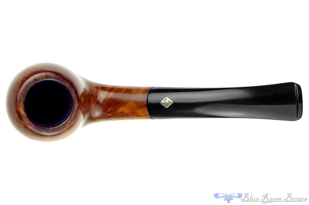 Blue Room Briars is proud to present this BBB Sovereign 317 Bent Apple Estate Pipe