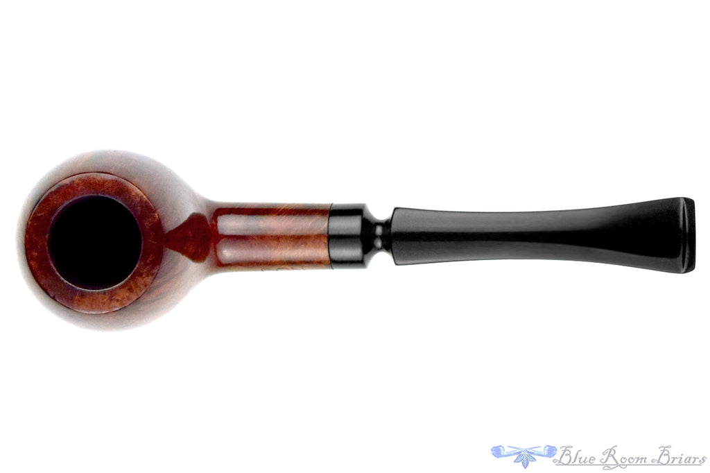 Blue Room Briars is proud to present this Don (Bari) Bent Apple Estate Pipe