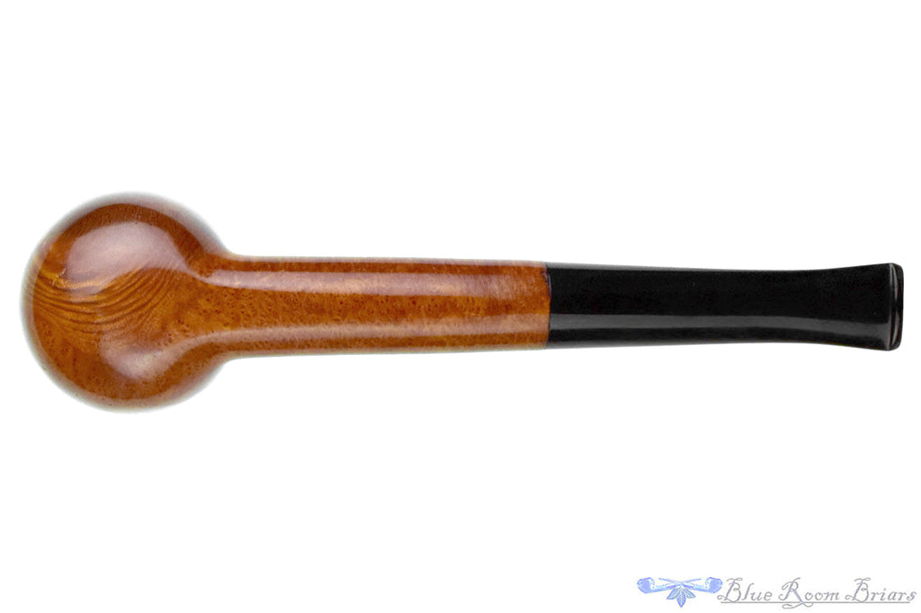 Blue Room Briars is proud to present this Scott "Giants" 705 Billiard Sitter Estate Pipe