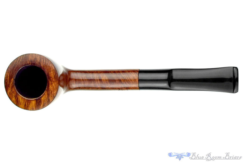 Blue Room Briars is proud to present this JE Dublin Sitter Estate Pipe