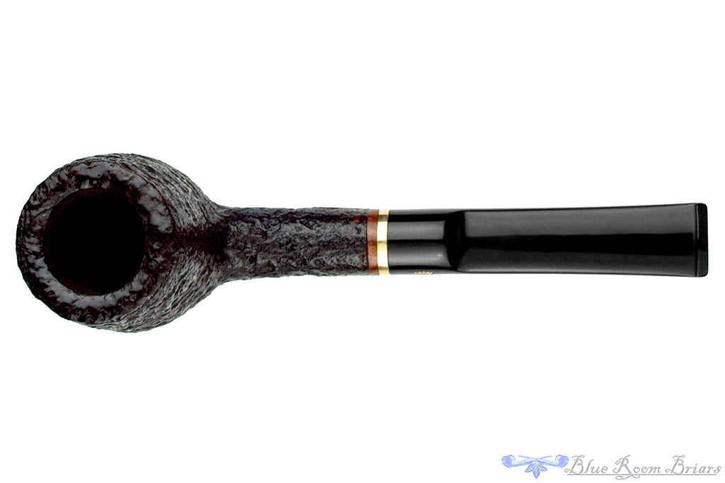 Blue Room Briars is proud to present this Stanwell DM (2002 Make) Sandblast Billiard with Brass Estate Pipe