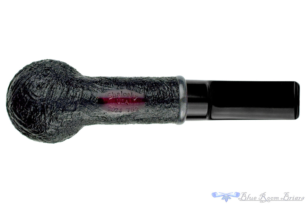 Blue Room Briars is proud to present this Bill Shalosky Pipe 752 Black Blast Windscreen Billiard with Fordite