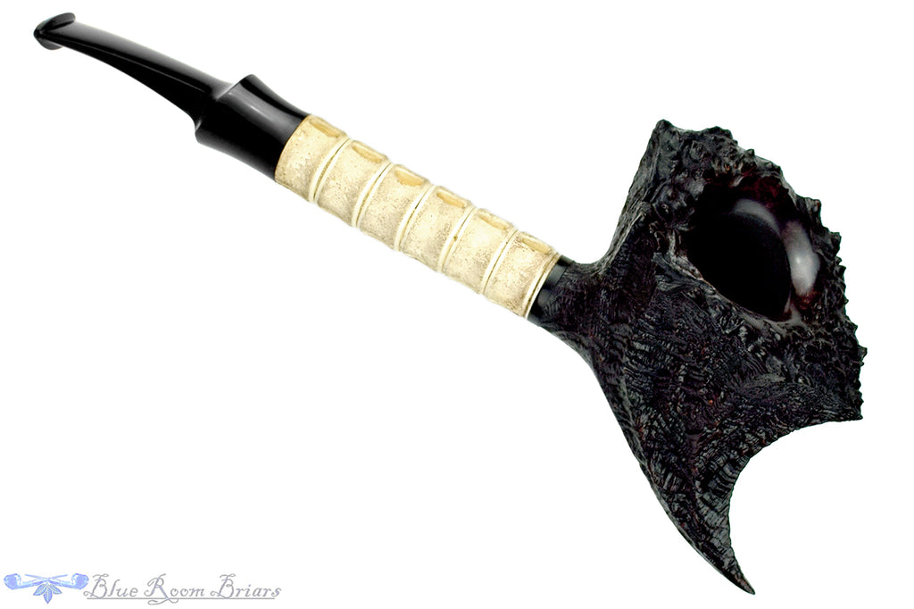 Jesse Jones 2024 Halloween Pipe Large Black Blast with Shark Spine and Plateau
