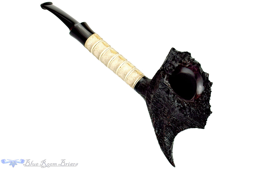 Jesse Jones 2024 Halloween Pipe Large Black Blast with Shark Spine and Plateau