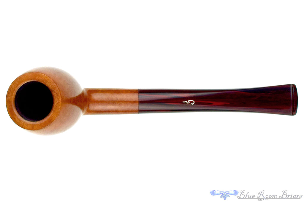 Blue Room Briars is proud to present this Le Nuvole (2016 Make) 4 Belge with Brindle Estate Pipe