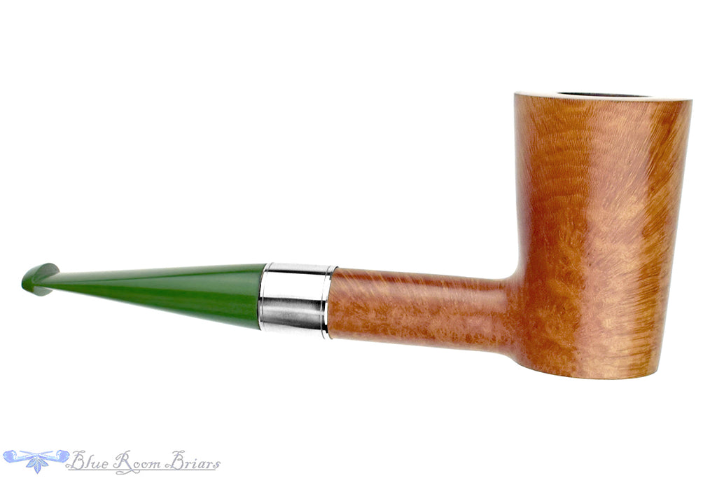 Ashton Sovereign ELX 221 Pale Poker Sitter with Silver Estate Pipe
