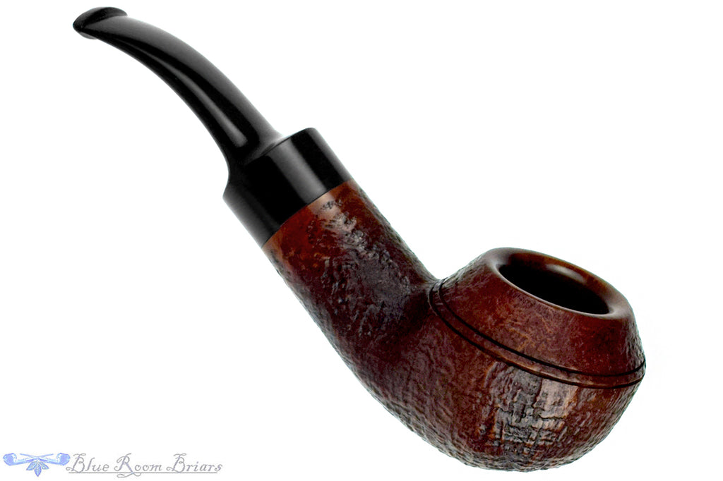 Blue Room Briar is proud to present this GBD Prehistoric 9438 (Pre-Cadogan) Bullmoose with Original and BRB Replacement Stem Estate Pipe