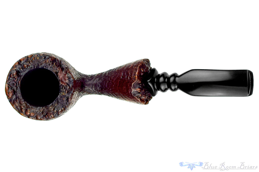 Blue Room Briars is proud to present this Bari Matador Bent Sandblast Freehand with Plataeux Estate Pipe