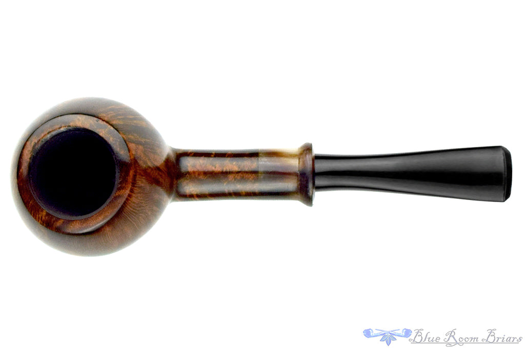 Blue Room Briars is proud to present this Erik Nielsen Pipe Grade B Contrast Tomato with Buffalo Horn