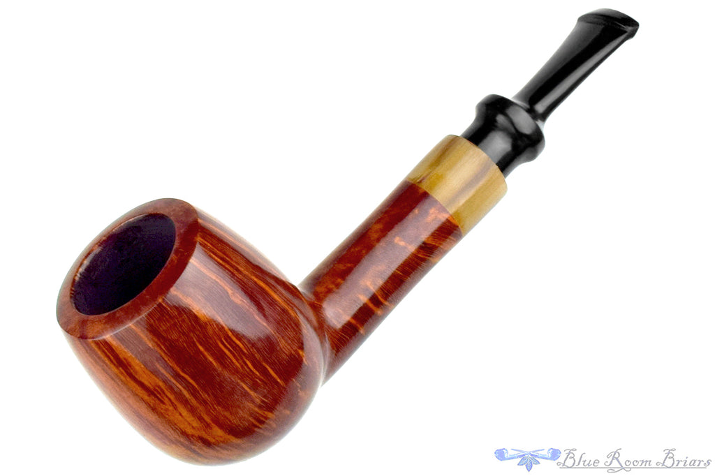 Blue Room Briars is proud to present this Erik Nielsen Pipe Grade B Contrast Lovat with Buffalo Horn