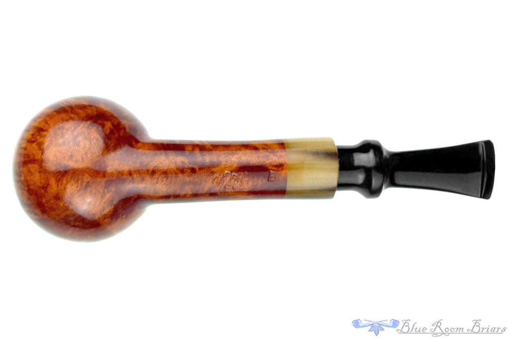 Blue Room Briars is proud to present this Erik Nielsen Pipe Grade B Contrast Lovat with Buffalo Horn