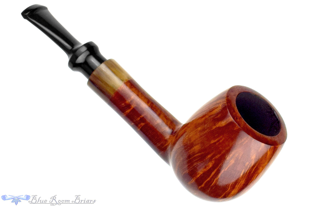 Blue Room Briars is proud to present this Erik Nielsen Pipe Grade B Contrast Lovat with Buffalo Horn