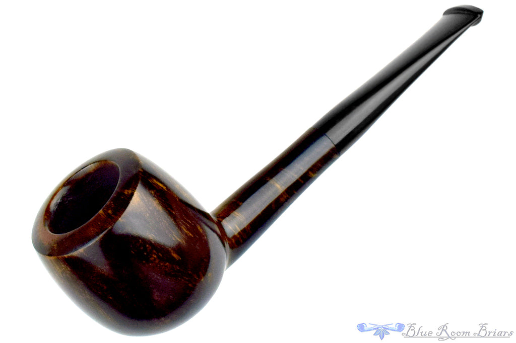 Blue Room Briars is proud to present this Erik Nielsen Pipe Grade C Apple