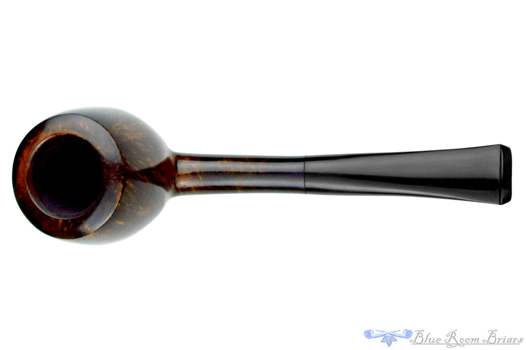 Blue Room Briars is proud to present this Erik Nielsen Pipe Grade C Apple