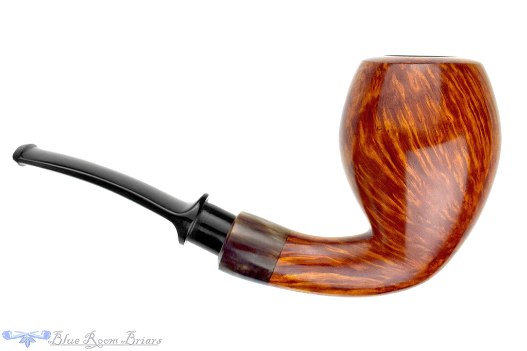 Blue Room Briars is proud to present this Erik Nielsen Pipe Grade A Contrast Bent Bulb with Buffalo Horn