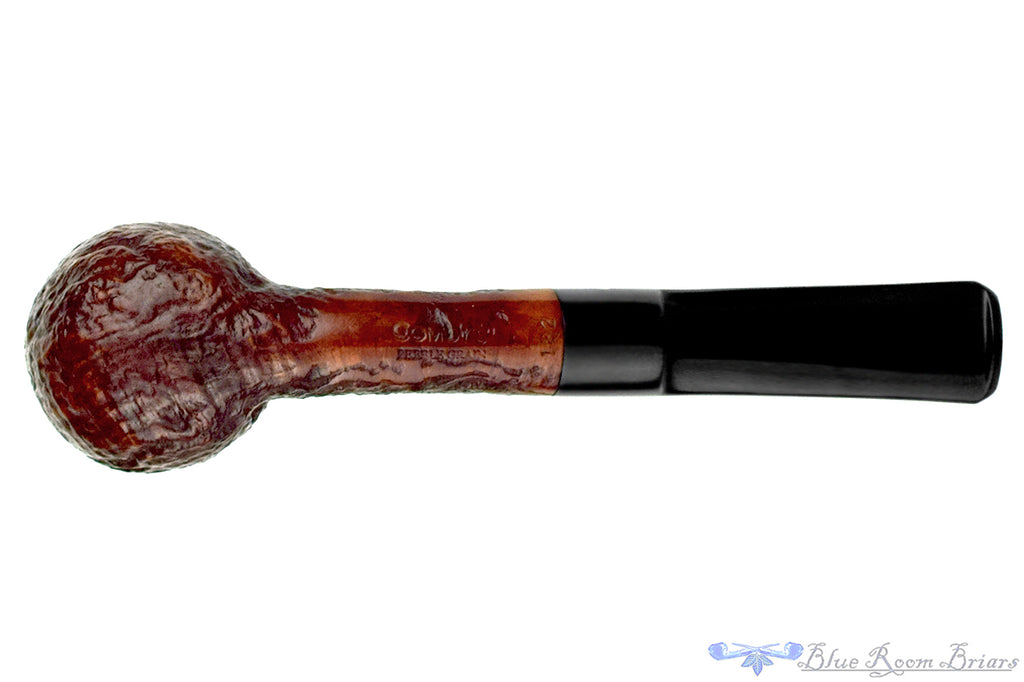Blue Room Briars is proud to present this Comoy's Pebble Grain 182 Sandblast Billiard Estate Pipe