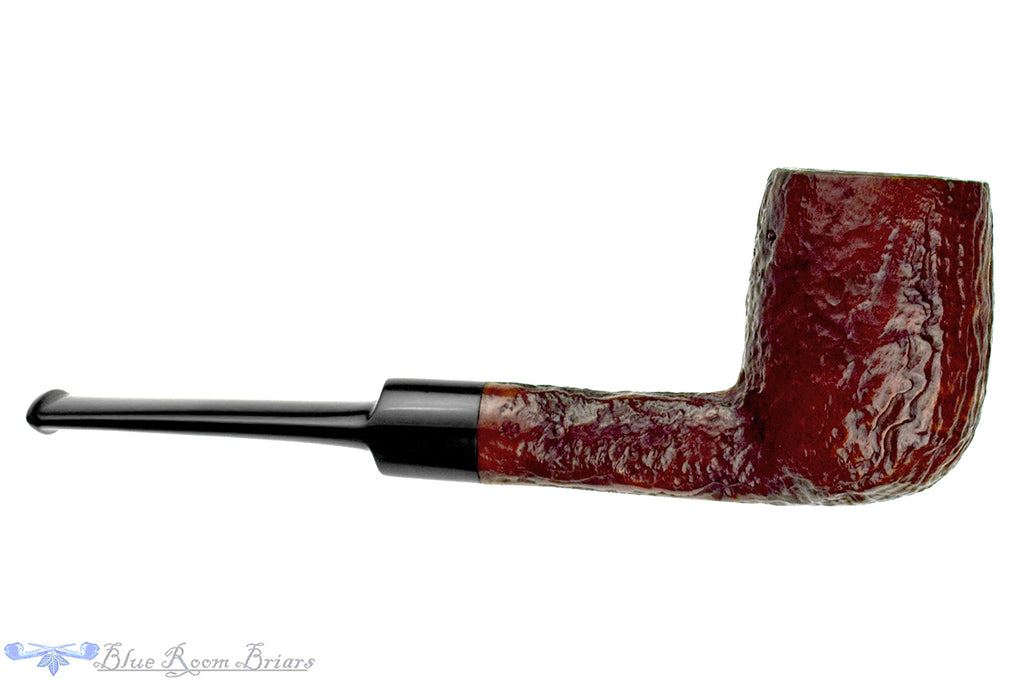 Blue Room Briars is proud to present this Comoy's Pebble Grain 182 Sandblast Billiard Estate Pipe