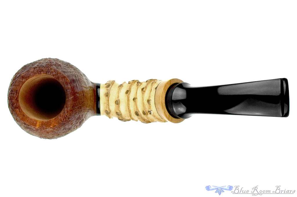 Blue Room Briars is proud to present this Doug Finlay Pipe 2427 Bent Sandblast Egg with Bamboo and Boxwood