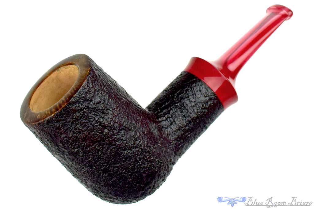 Blue Room Briars is proud to present this Doug Finlay Pipe 2423 Sandblast Tall Stout Billiard