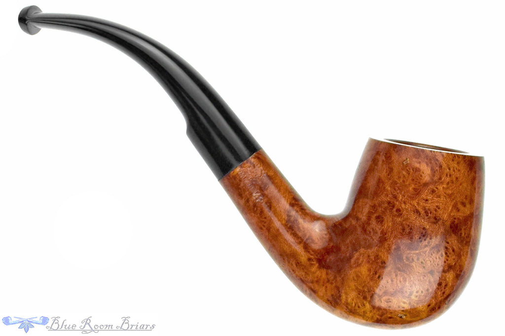 Blue Room Briars is proud to present this Comoy's 1987 Christmas 42 Bent Billiard Estate Pipe