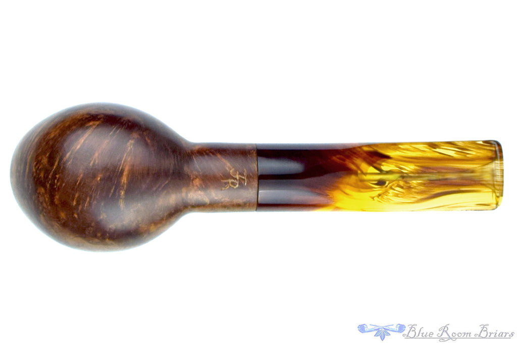 Blue Room Briars is proud to present this JR Pipes Devil Anse Estate Pipe
