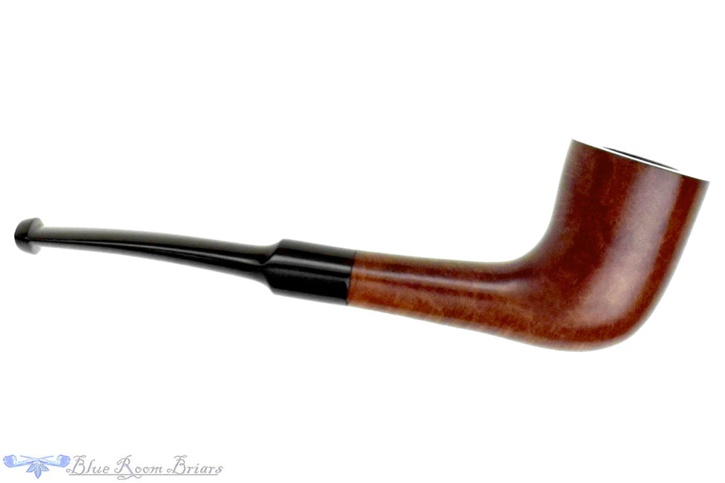 Blue Room Briars is proud to present this L.J. Peretti Zulu Estate Pipe